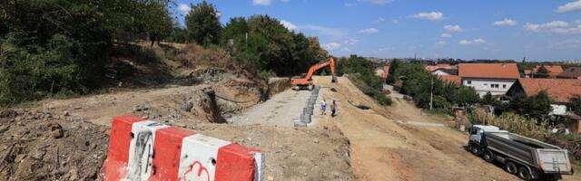 U toku sanacija klizišta u Grošnici (FOTO)