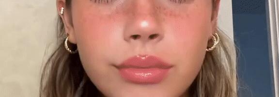 Ovo su najbolji hajlajteri za summer glow look na našem tržištu