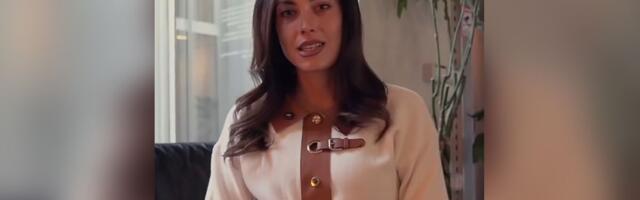 Mirkina novogodišnja dekoracija je jestiva, ovako nešto niste videli! Na stolu venac i jelka, baš se potrudila