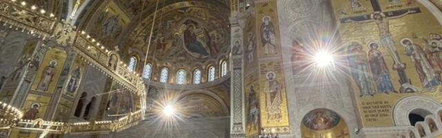 Održana liturgija na praznik Bogojavljenja: Ove reči patrijarha Porfirija obavezno poslušajte