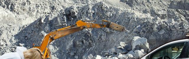 DEČAK PRONAĐEN MRTAV U KAMENOLOMU! Kobnog dana izašao ranije iz škole, majka tada prijavila nestanak, a onda otkriven HOROR!