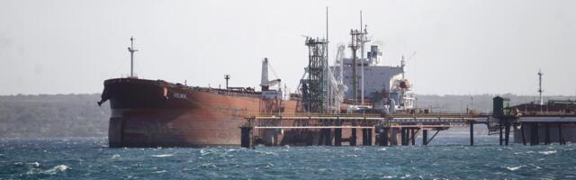 NA PRVI POGLED OBIČAN TERETNJAK, A ISPOD PALUBE... Iranska vojska zaplenila "PLUTAJUĆI ARSENAL"! Napadnut brod OVE nuklearne sile, morali da reaguju Tramp i Si