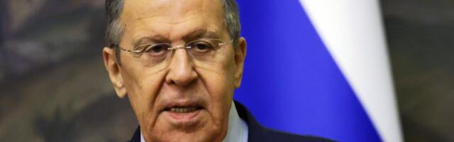 Lavrov sa konferencije udaljio novinara koji ga je opasno iznervirao: "Ako ne izađeš, oni će potegnuti oružje"