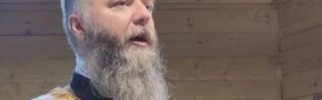 Otac Predrag Popović upozorava Srbe: Ovo nikako ne radite dok čekate u redu da celivate pojas Presvete Bogorodice!