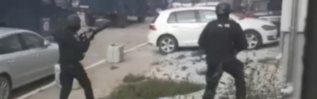 SRAMOTA MEĐUNARODNE ZAJEDNICE I KFORA! Bečić: Dosta je bilo poziva na uzdržanost, jedini cilj Albanaca sa Kosova i Metohije je etnicko čišcenje Srba!