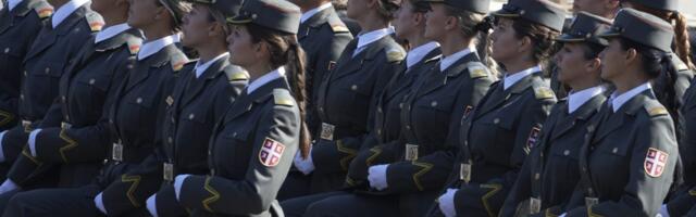 President Vucic promotes first Muslim into Serbia’s army general