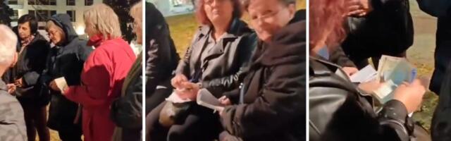 "Podela ćaci dnevnica“: Snimak iz Terazijskog parka se širi mrežama (VIDEO)