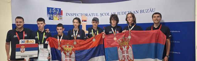 PONOS! Naši učenici briljirali na najprestižnijem MATEMATIČKOM takmičenju: Vraćaju se kući okićeni medaljama