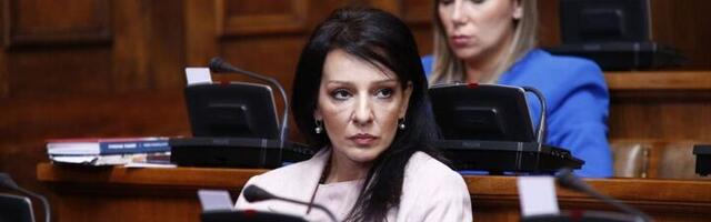 Tepić u Skupštini: Opozicija neće skandale, već da radi svoj posao