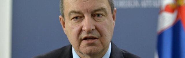 "PRAZNIK POBEDE, ŽIVOTA, VERE I NADE" Ministar Dačić čestitao Uskrs patrijarhu i vernicima!