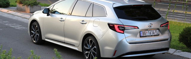 TEST: Toyota Corolla Touring Sports 1,2 Turbo Sport
