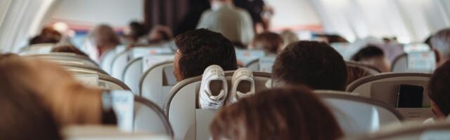 Pravila u avionu koja svi moramo poštovati: šta smeju putnici, a šta mora kabinsko osoblje?