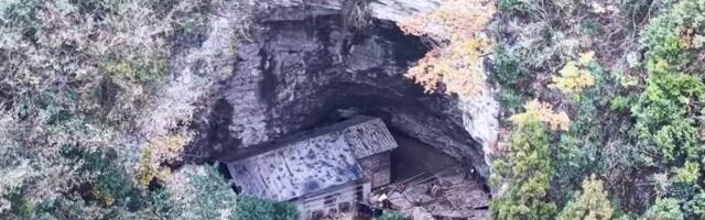 ŽIVI U PEĆINI VIŠE OD 50 GODINA! Ima struju, vodu i savršenu klimu – a sve je njegov svesni izbor: "Svi su otišli, ja nisam hteo, OVDE JE IDEALNO" (FOTO, VIDEO)