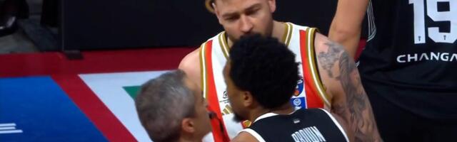 Varnice u Areni, a tek je prva četvrtina: Motejunas i Braun ušli u sukob, pa dobili tehničku!