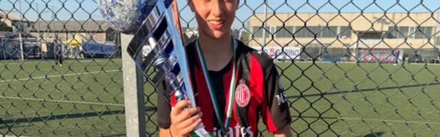 Neverovatno koliko liči na slavnog tatu: Ema ima 12 godina, pljunuti je otac i osvojila je prvi trofej!