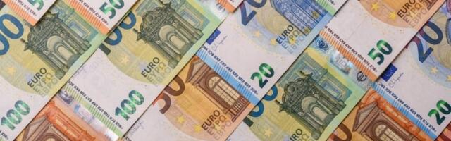 Novac stiže za 4 znaka: Evo ko će dobiti pare do 2. maja, a jedan znak treba da igra igre na sreću