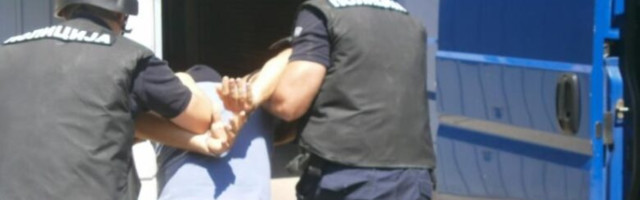 BRZA AKCIJA POLICIJE U PRIJEPOLJU – Kada su pogledali suvozačevo mesto, odmah su ga uhapsili