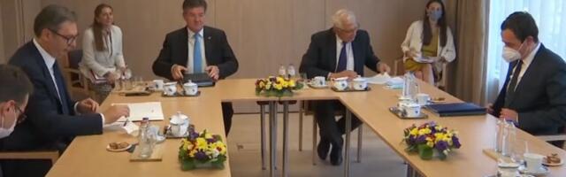 Vučić i Kurti se sastaju u Briselu