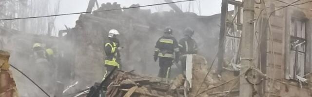 TRAGEDIJA NA POČETKU NOVE GODINE: Rusi snažno bombardovali Dnjepar, Odesu, Lavov i Dnjepar, Ukrajinci udarili tukli po Donjecku!