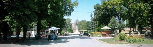 KINESKI POKLON NA KALEMAGEDANU: Srbija dobila autentični suvenir – spoj tradicije i diplomatije koji oduševljava!