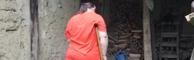 Nema nogu, ostala bez majke i oca, potrebna joj je naša pomoć