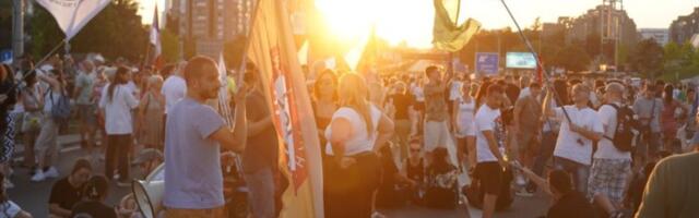 Studenti i građani blokirali Gazelu (FOTO, VIDEO)