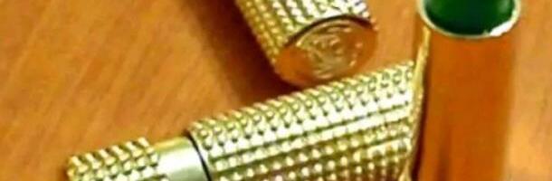 "NI VIMOM NIJE MOGAO DA SE SKINE" Nema kuće u Jugoslaviji koja je imala devojku a da od švercera nisu tražili da joj ovo donese iz Turske! Sećate se hita 80-ih?