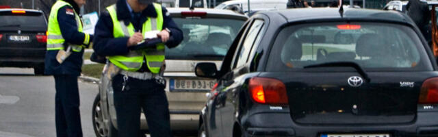 Возио пијан 200 на сат