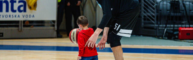 (VIDEO) Bobi ukrao šou u Zadru, uprkos porazu: Gest srpskog centra oduševio navijače