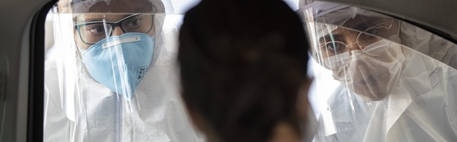 The New York Times: “Medicinske sestre umiru, doktori oboljevaju…”