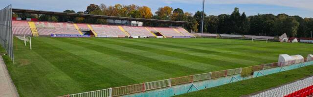 U planu ugradnja veštačke trave na glavnom terenu Gradskog stadiona