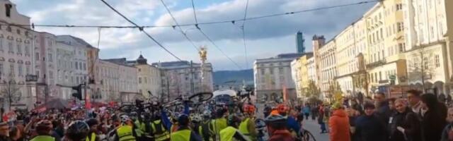 Studenti bicikilisti u Lincu, kažu - Nema umora! (FOTO, VIDEO)