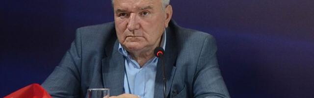 Bivši ambasador: Međunarodna zajednica sprema prihvatilište za Vučića