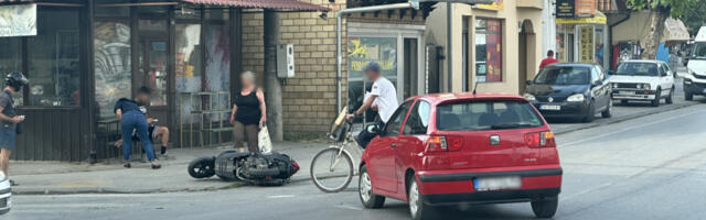 STRAVIČAN SUDAR U TUTINU Motociklista teško povređen