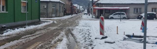 RHMZ izdao upozorenje: U nekim delovima Srbije i do 40 centimetara snega