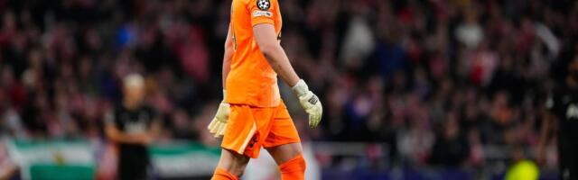 HRVAT ZAMENIO GOLMANA U 17. MINUTU: Neverovatno pomračenje uma golmana! Ovo nije viđeno