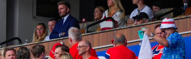 Vidi, vidi ko je na Mundijalu! Holivudska elita na četvrtfinalnom meču Engleska-Norveška (FOTO)
