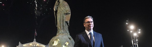 Umesto „šestog oktobra“ – lagodna Vučićeva decenija