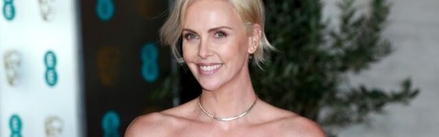 Šarliz Teron o AFERI sa 22 godine mlađim: Glumica otvoreno opisala avanturu za jednu noć