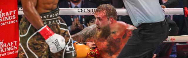 Džošua poslao Pola u bolnicu, nokautom mu je slomio vilicu! /VIDEO/