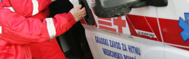 Мушкарац повређен у удесу на ауто-путу подлегао повредама