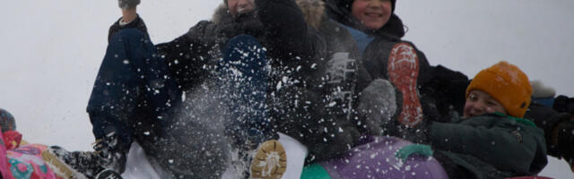 "LUDI RUSI" PONOVO OSVAJAJU INTERNET: Snimci sa Kamčatke NAJVEĆI HIT NA MREŽAMA - ova kompliacija će vas oboriti s nogu (VIDEO)
