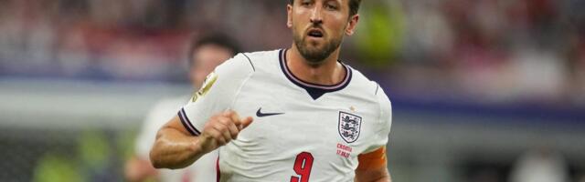 ENGLESKA – GANA Gordi Albion bez šanse, dok Crne zvezde ne prelaze pola!