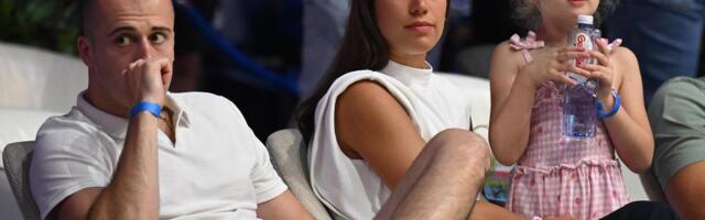 Olimpijska podrška u Areni: Aleksandra Perišić iz prvog reda bodri odbojkašice!
