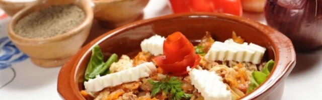 Sataraš ili bećarac - večita rasprava o popularnom letnjem jelu čiji je recept tako jednostavan