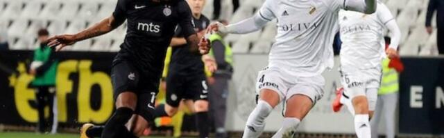 PARTIZAN IZVISIO ZA TITULU? Delije slave - Crvena zvezda otvara šampanjac! (VIDEO)