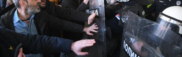 Najvažnije stvari koje treba znati u slučaju privođenja tokom protesta: Ovo su prava građana i dužnosti policije
