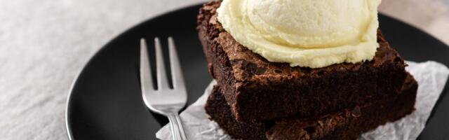 Imate bajat hleb? Ne bacajte ga – napravite najsočniji čokoladni kolač!