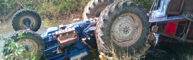 TEŽAK UDES U SMEDEREVU: Vozač traktora preminuo na licu mesta