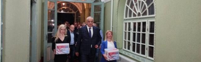 NOSILAC LISTE STEVAN BAKIĆ: Predata lista "Aleksandar Vučić - Subotica sutra"